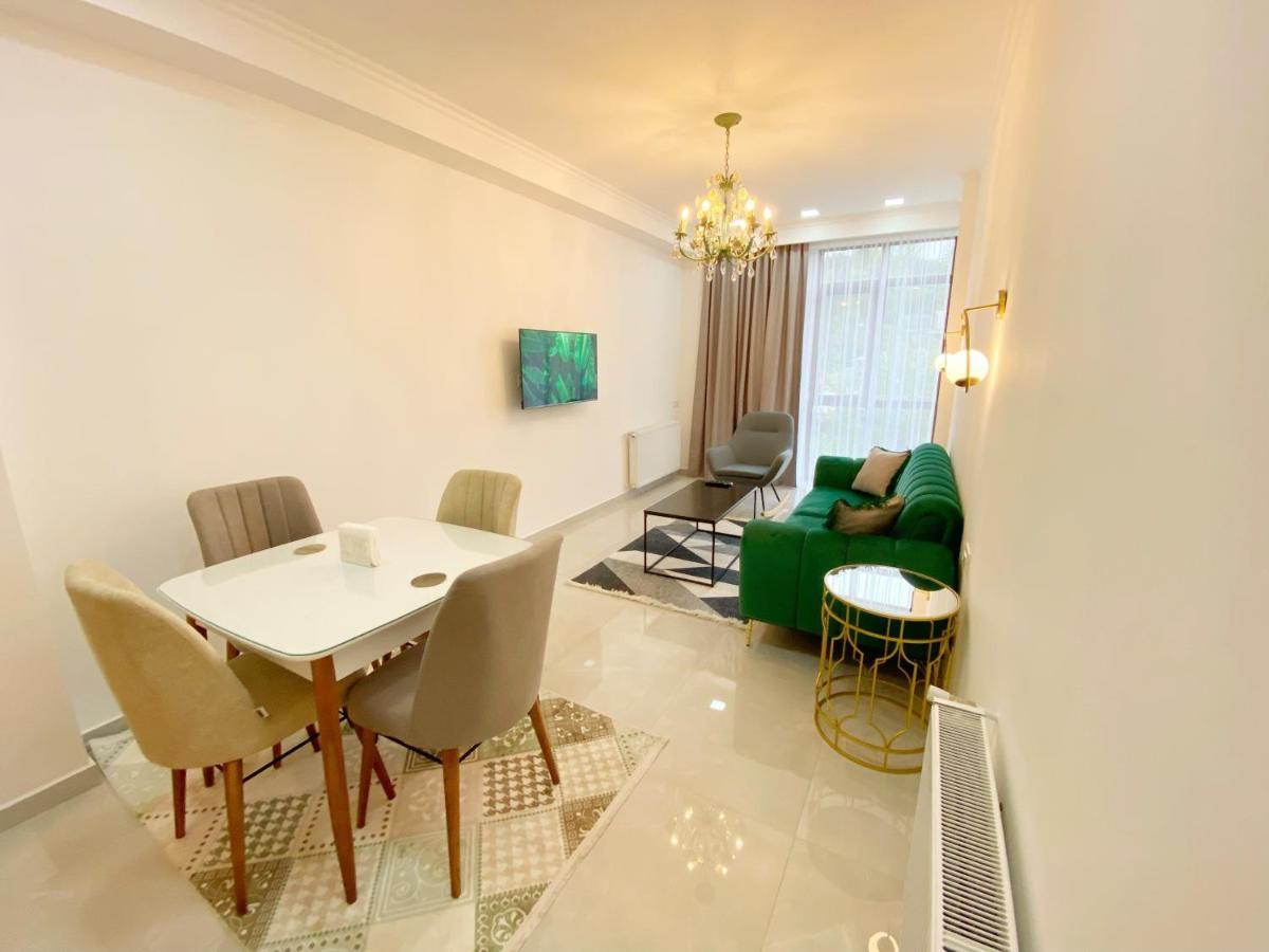 City Heart Luxury Apartment 쿠타이시 외부 사진