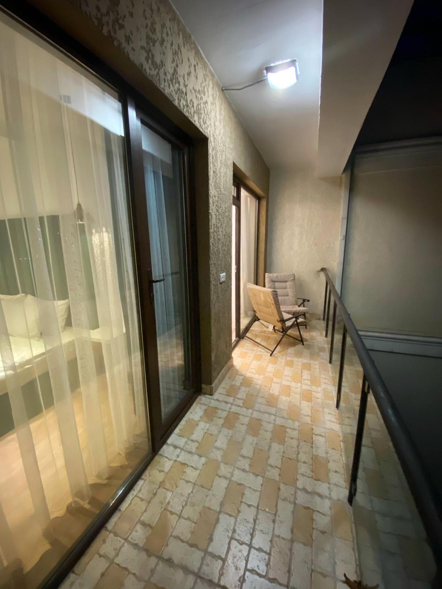 City Heart Luxury Apartment 쿠타이시 외부 사진