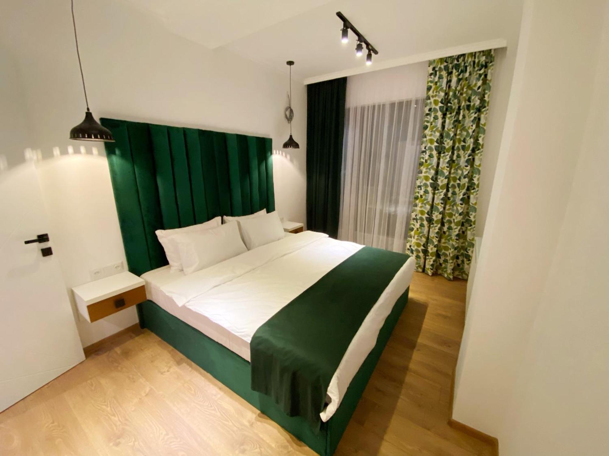 City Heart Luxury Apartment 쿠타이시 외부 사진